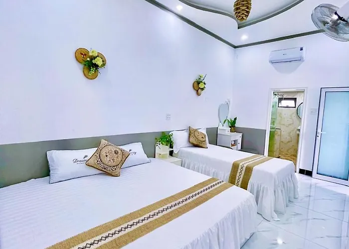 Hoàng Nga 1 *